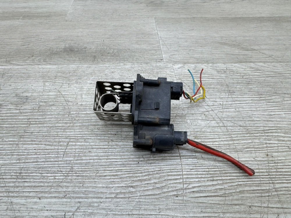 Резистор вентилятора охлаждения, 1000 рублей, Севастополь