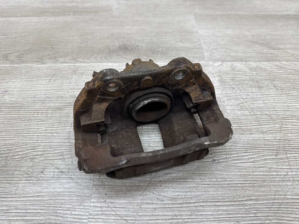 Суппорт тормозной, 1500 рублей, Севастополь