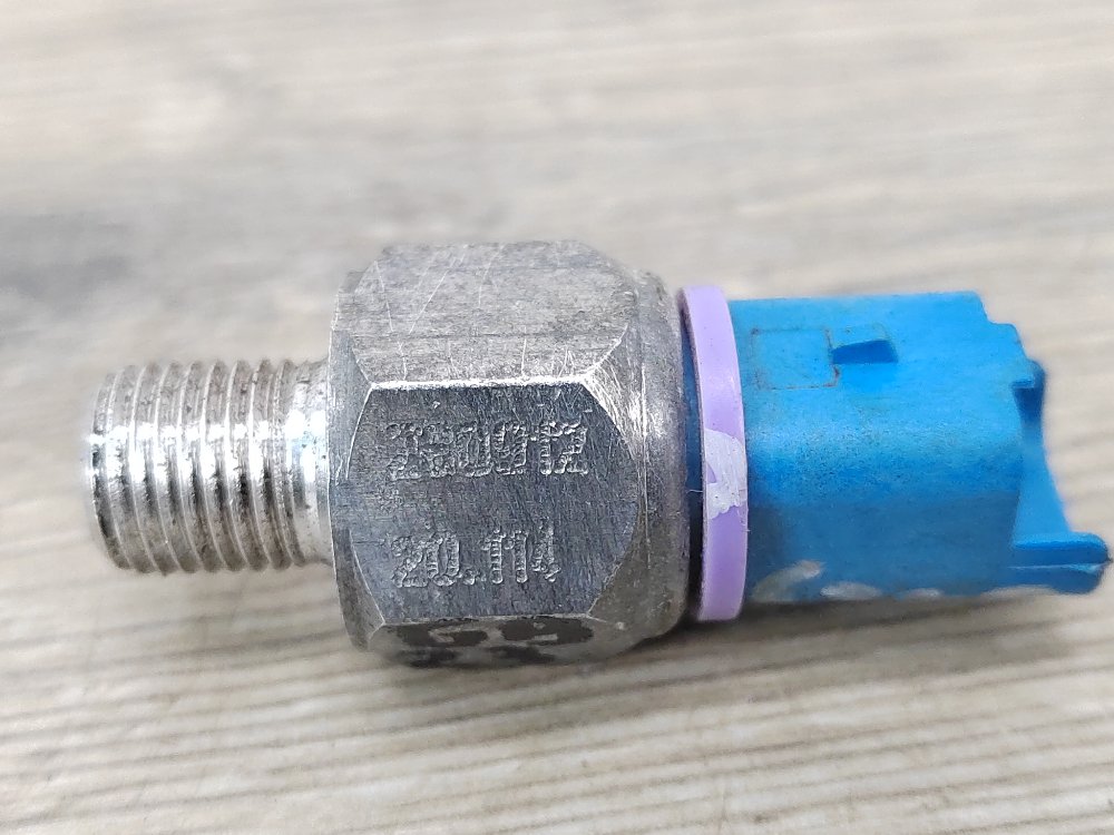 Датчик давления масла ГУР, 800 рублей, Москва