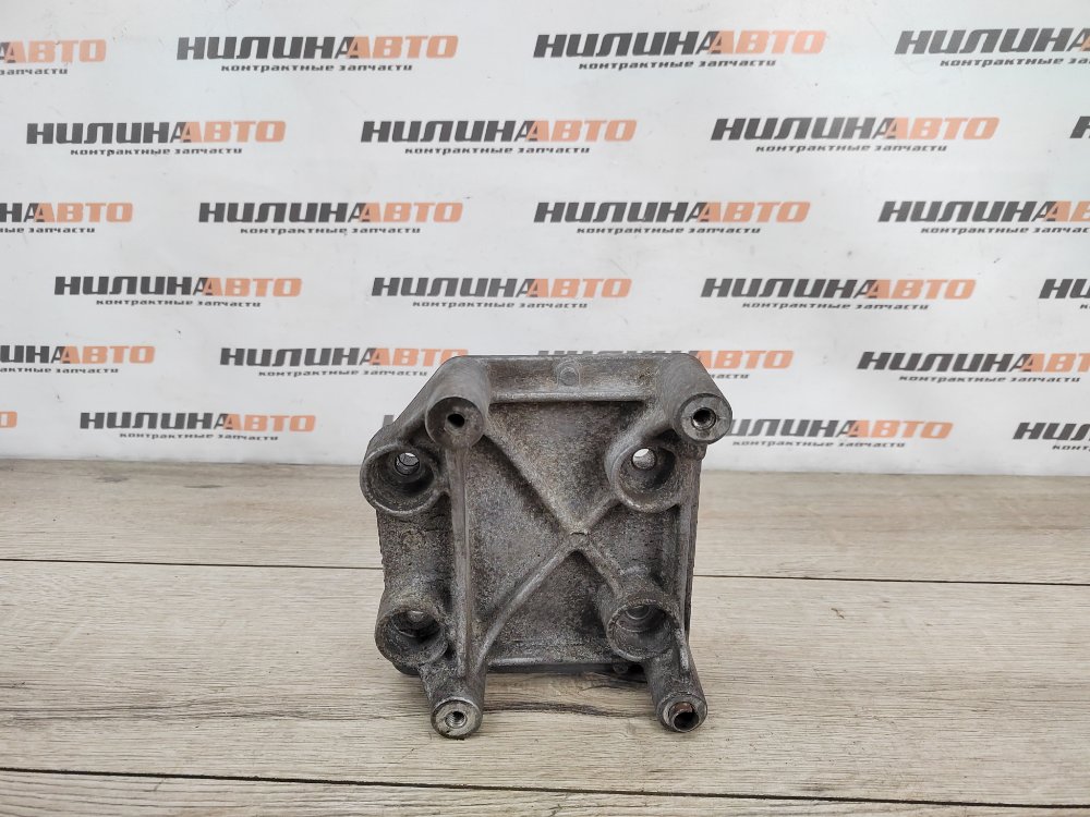 Кронштейн компрессора кондиционера, 900 рублей, Москва