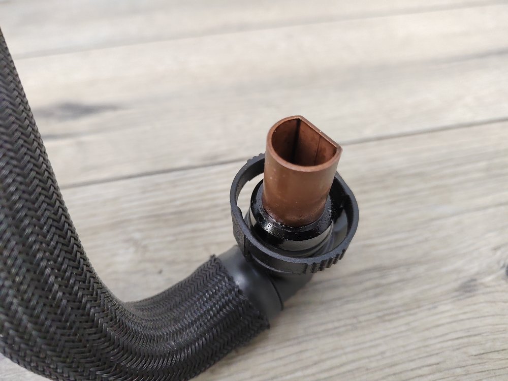 Трубка картерных газов, 1000 рублей, Москва