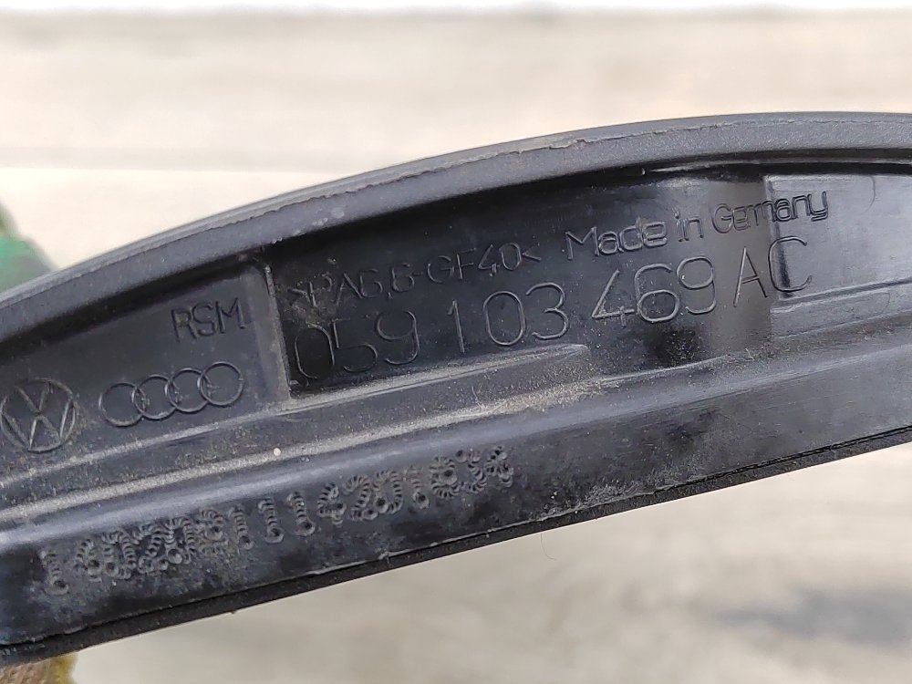 Крышка клапанная, 1000 рублей, Москва