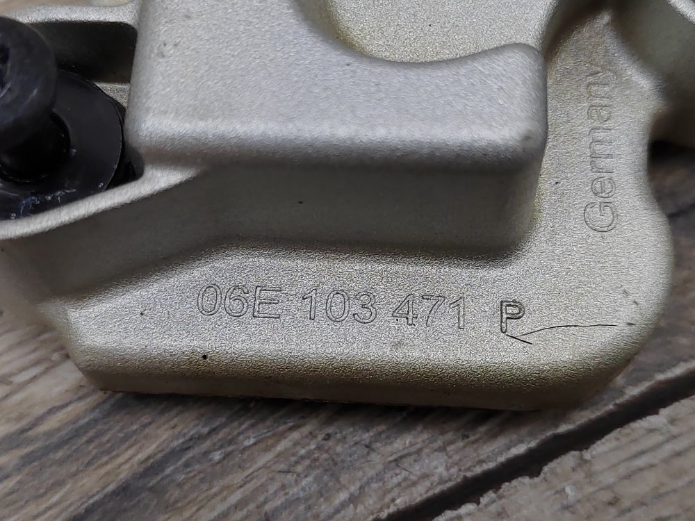 Крышка клапанная, 1300 рублей, Москва