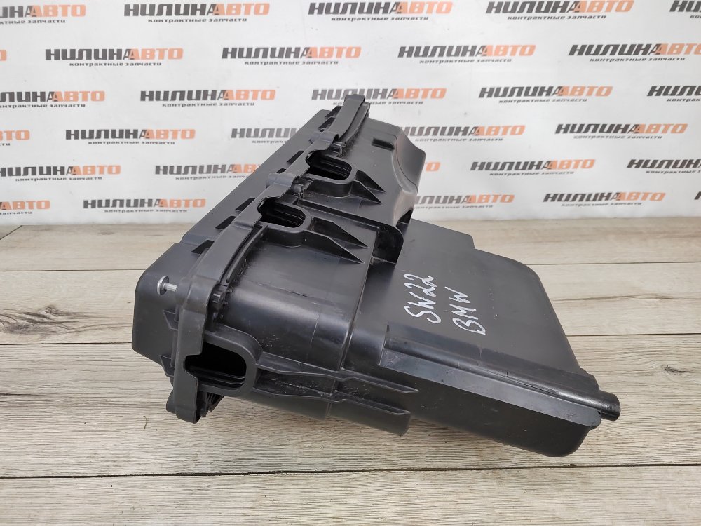 Корпус блока управления ДВС, 2000 рублей, Москва