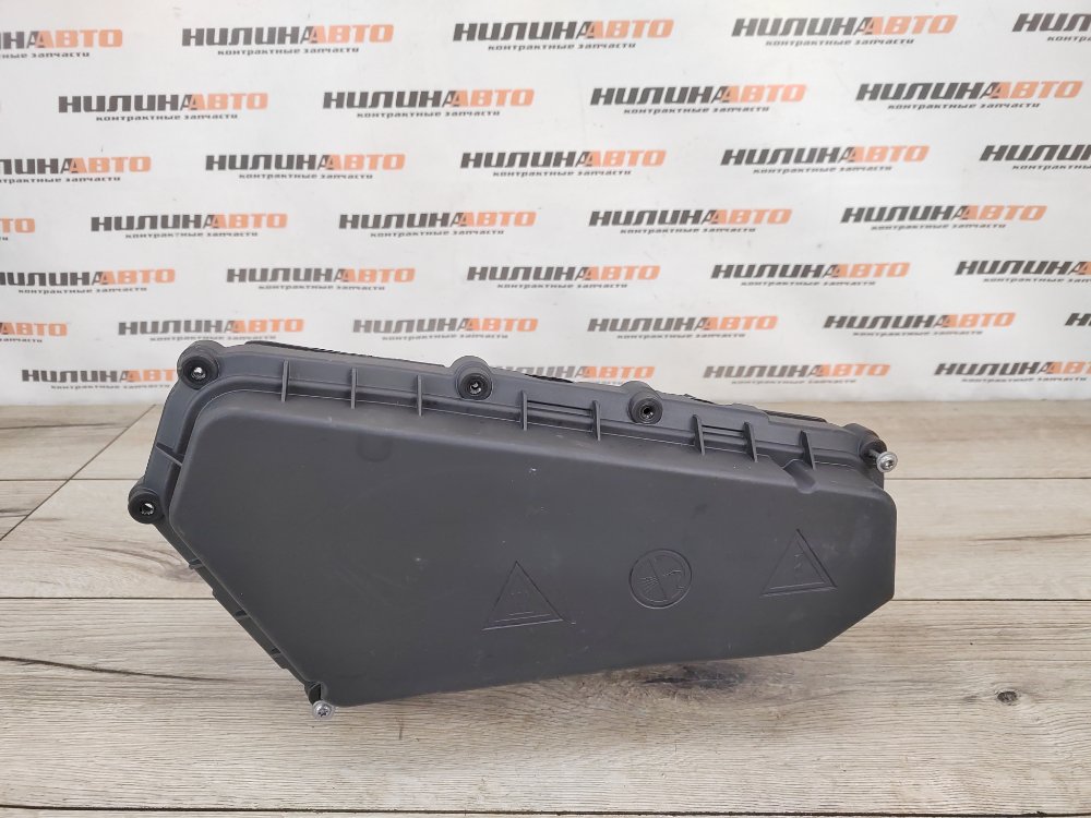 Корпус блока управления ДВС, 2000 рублей, Москва