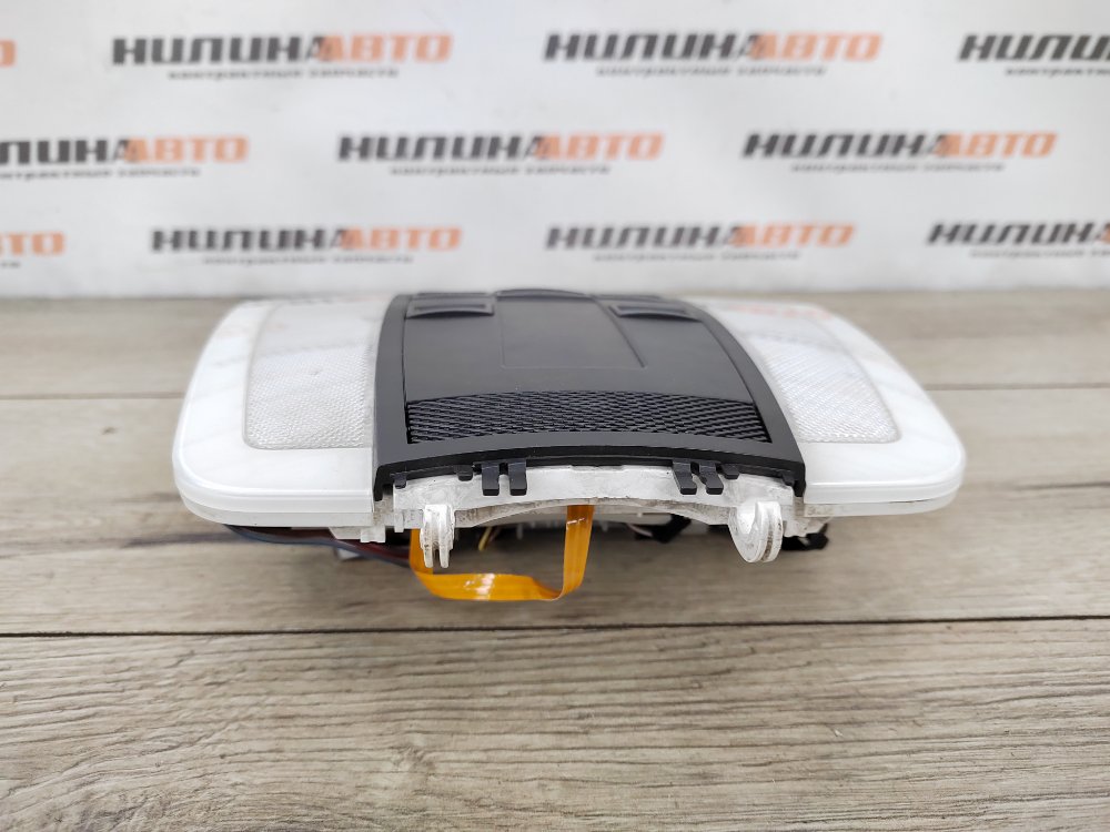 Плафон салона, 1000 рублей, Москва