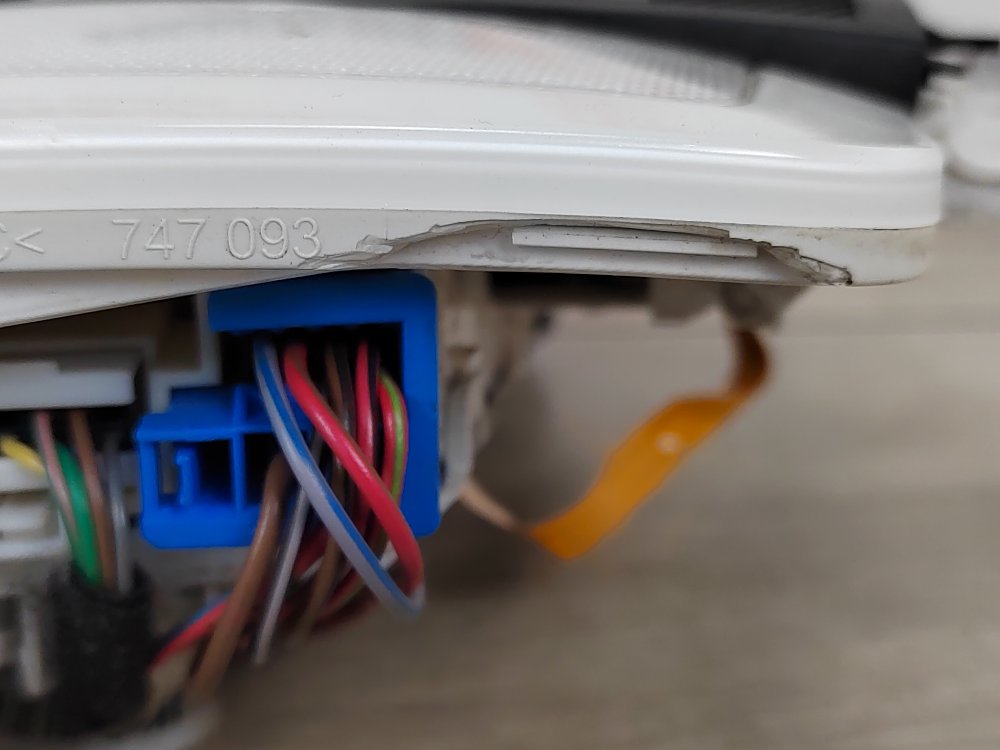 Плафон салона, 1000 рублей, Москва