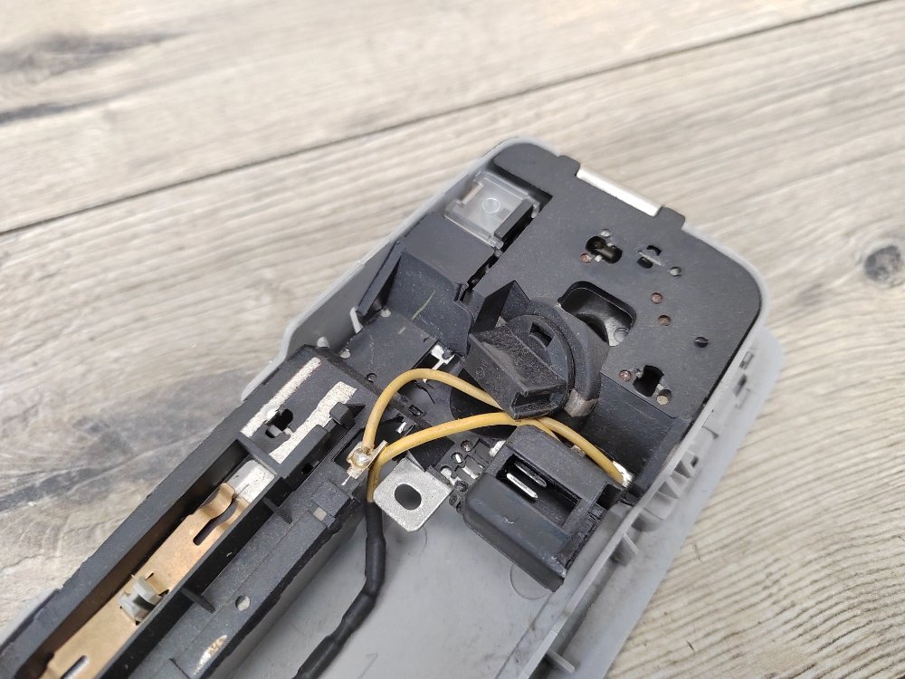 Плафон салона, 600 рублей, Москва