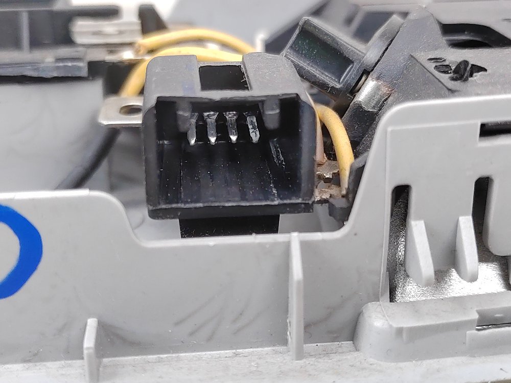 Плафон салона, 600 рублей, Москва