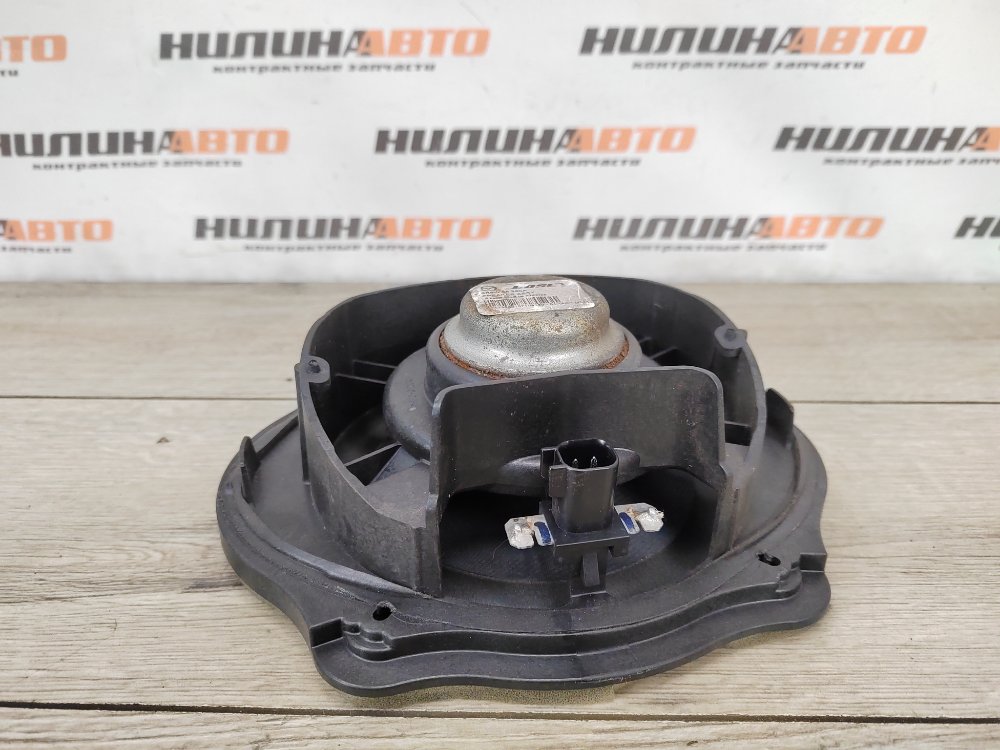 Динамик, 2000 рублей, Москва