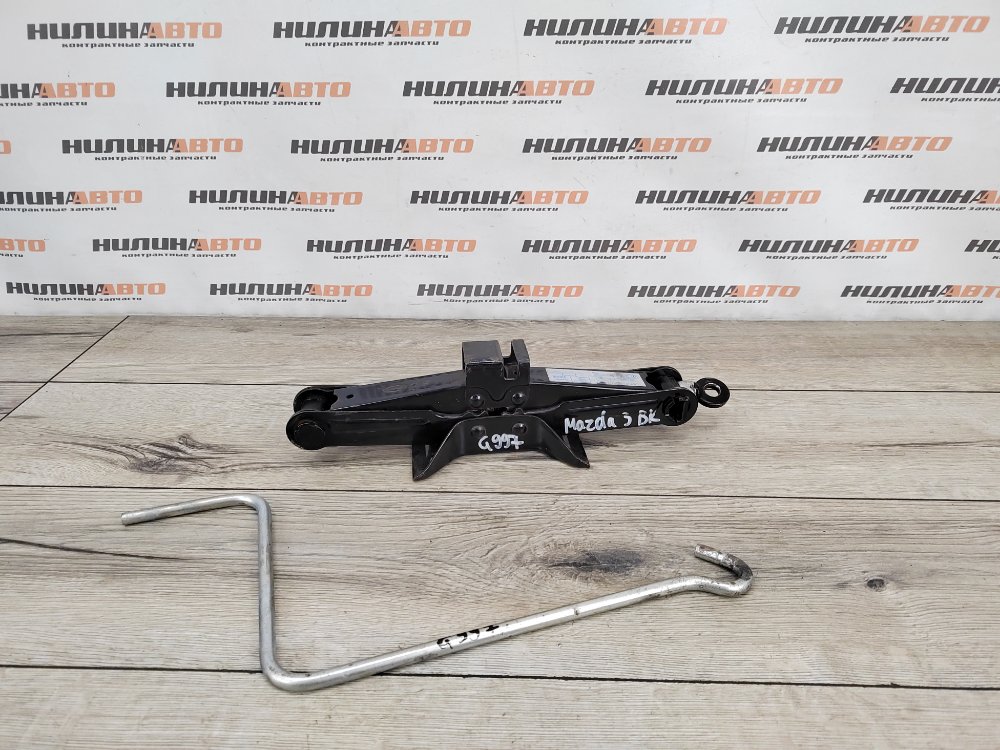 Домкрат, 2000 рублей, Москва