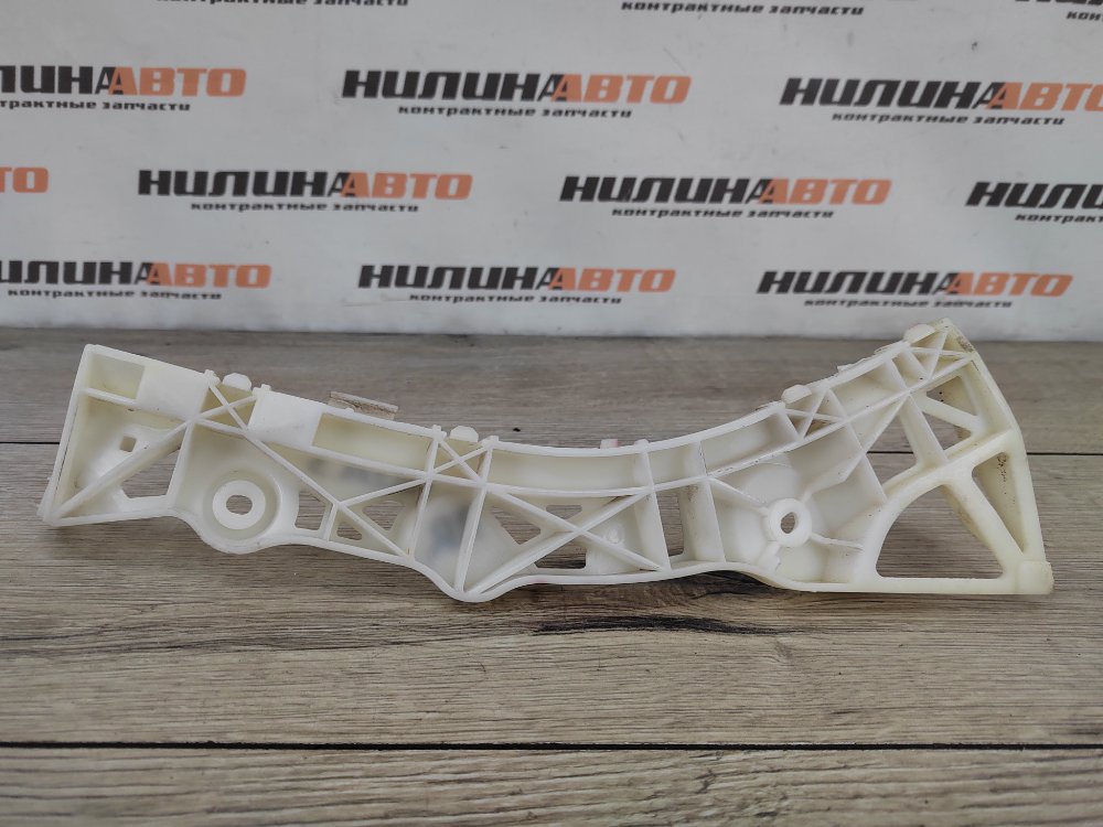 Кронштейн бампера, 700 рублей, Москва