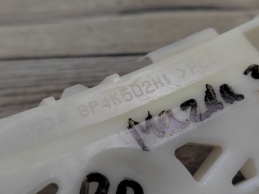 Кронштейн бампера, 700 рублей, Москва