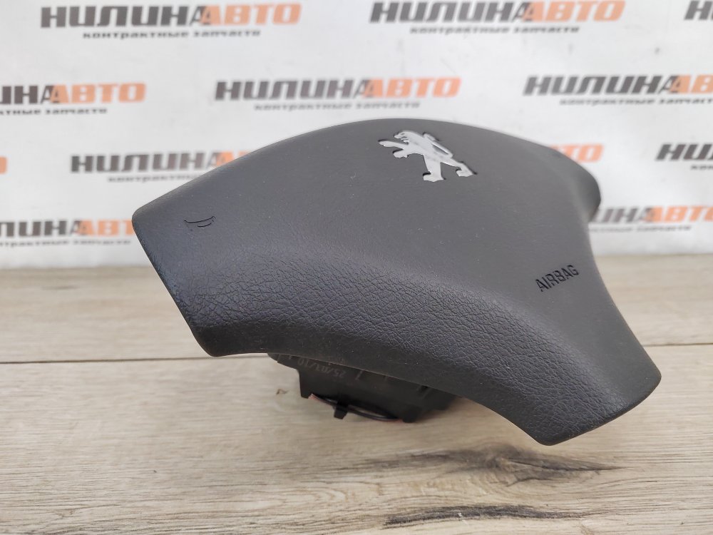 Подушка безопасности в руль, 3000 рублей, Москва