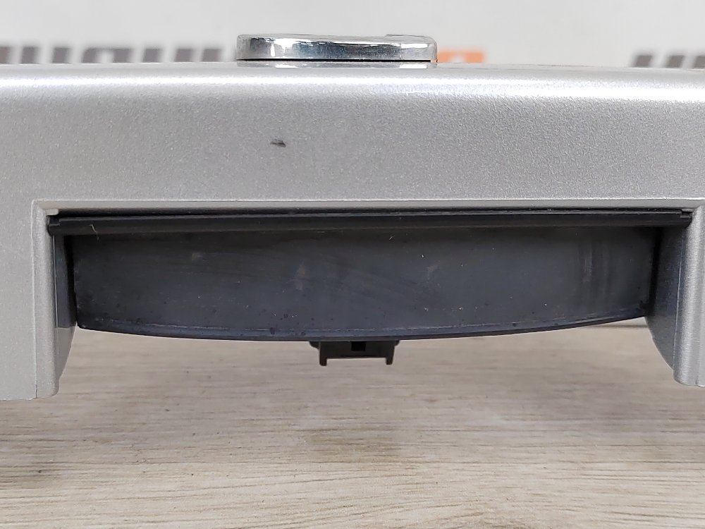 Накладка крышки багажника, 1500 рублей, Москва