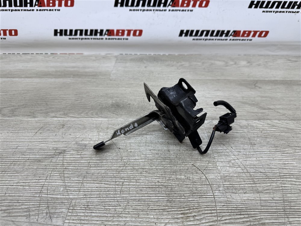 Замок капота, 2000 рублей, Севастополь