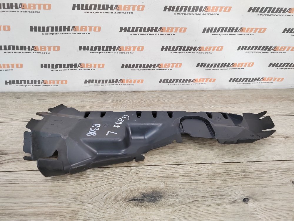 Дефлектор радиатора, 400 рублей, Москва