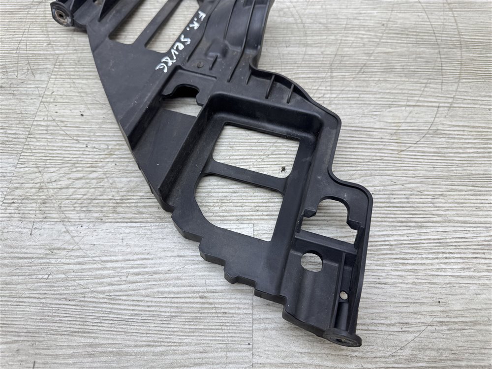 Кронштейн бампера, 2000 рублей, Севастополь