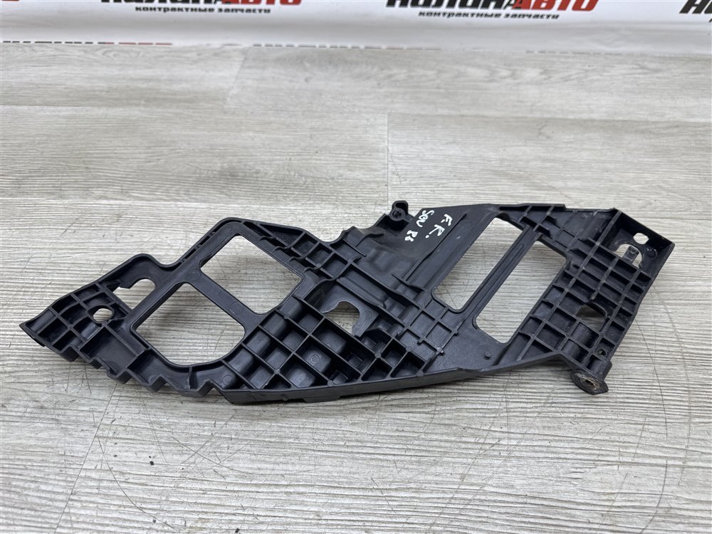 Кронштейн бампера, 2000 рублей, Севастополь