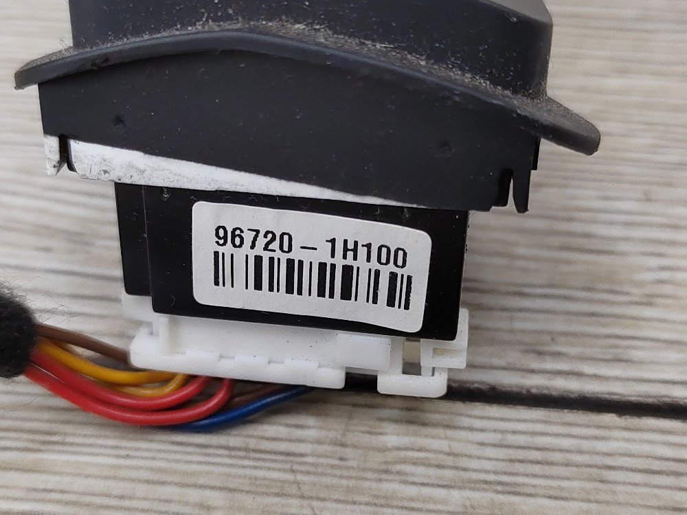 Кнопки на руль, 1000 рублей, Москва