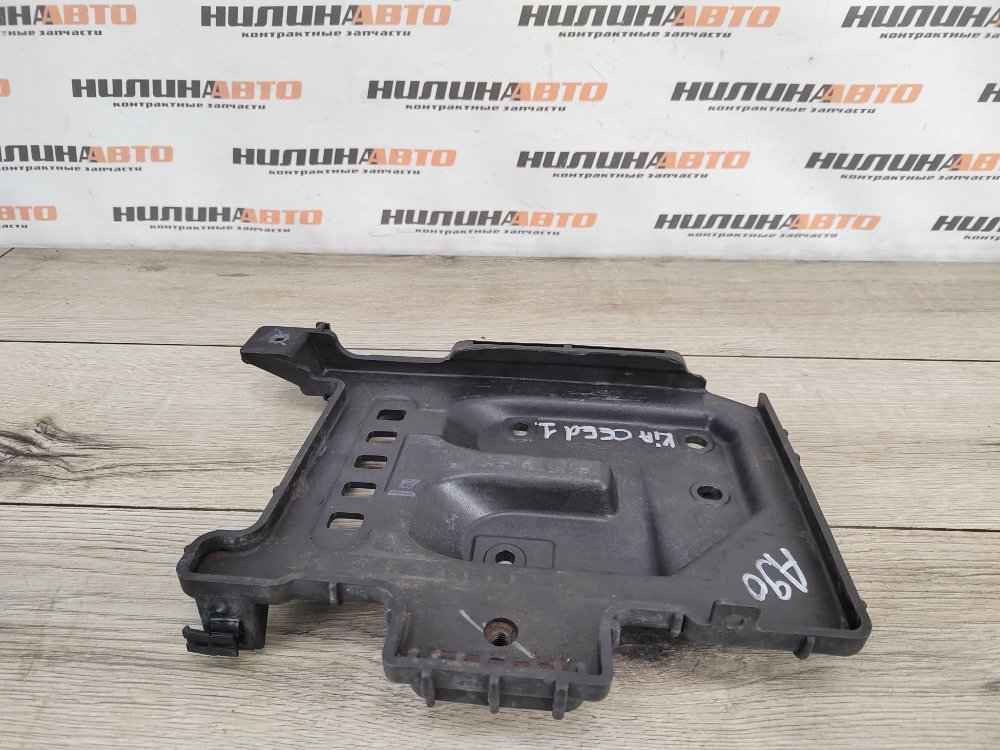 Площадка аккумулятора, 1000 рублей, Москва