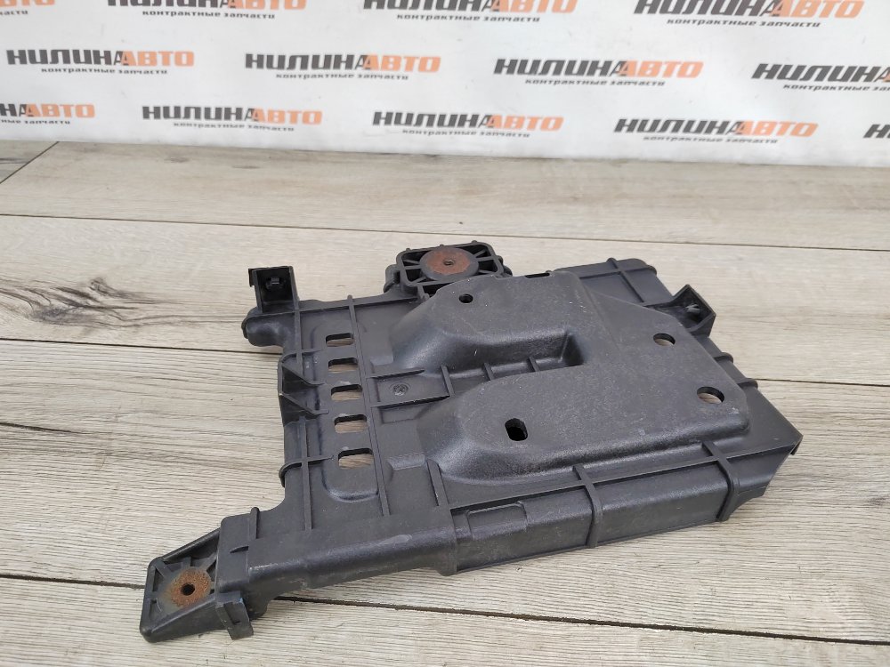 Площадка аккумулятора, 1000 рублей, Москва