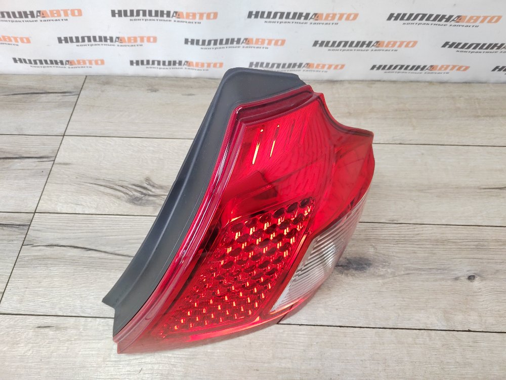 Фонарь в крыло, 6900 рублей, Москва