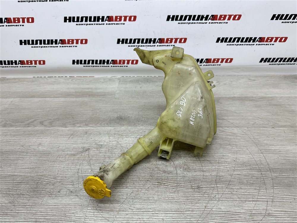 Бачок омывателя, 2000 рублей, Севастополь