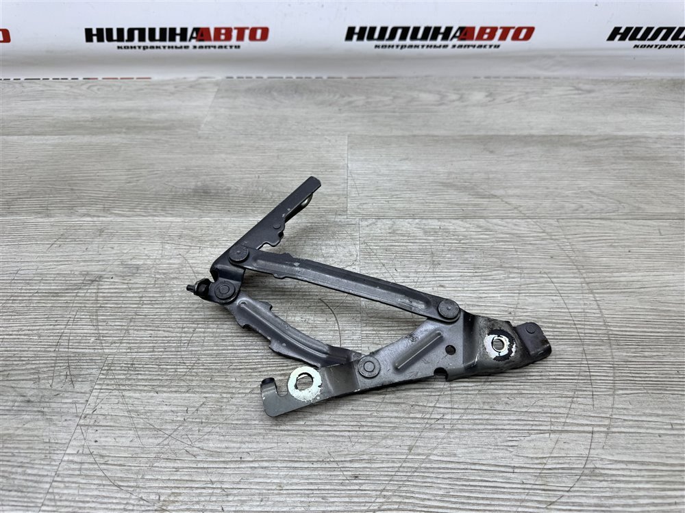 Петля крышки багажника, 1500 рублей, Севастополь