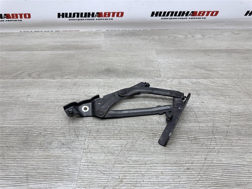 Петля крышки багажника, 1500 рублей, Севастополь