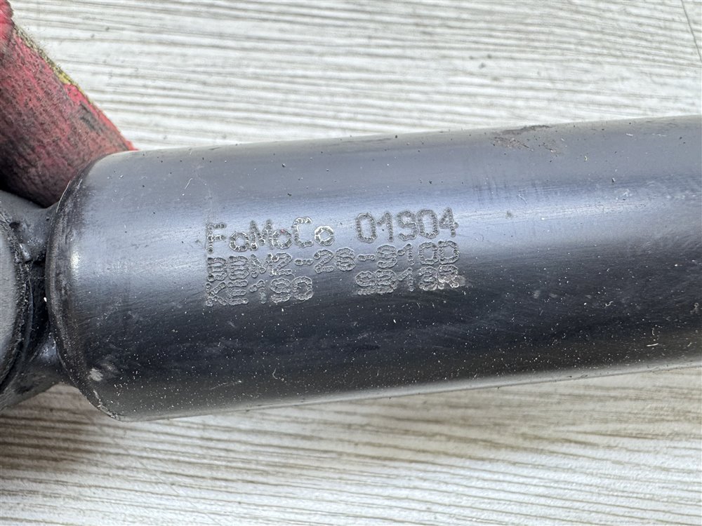 Амортизатор, 1500 рублей, Севастополь