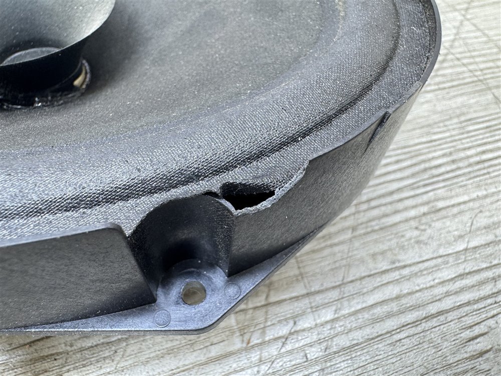 Динамик, 750 рублей, Севастополь