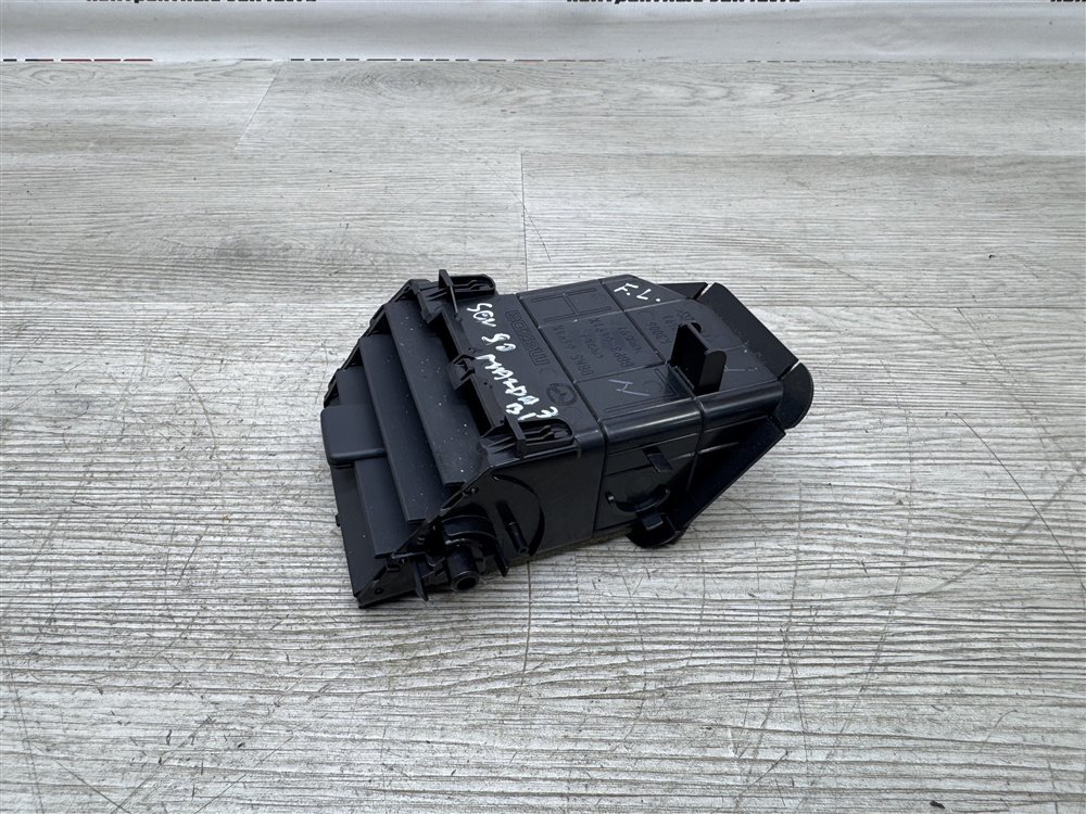 Дефлектор в торпедо центральный, 500 рублей, Севастополь