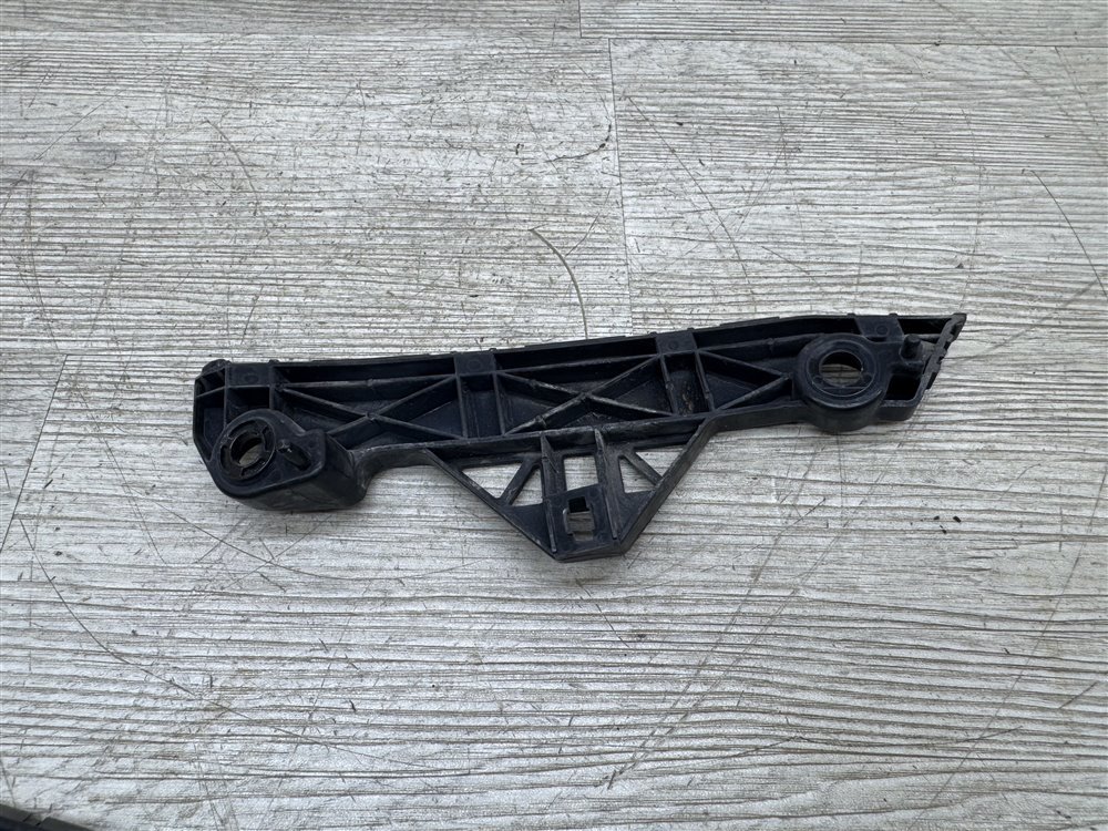 Кронштейн бампера, 1000 рублей, Севастополь