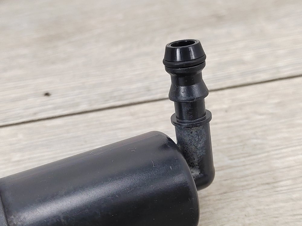 Форсунка омывателя фар, 2000 рублей, Москва