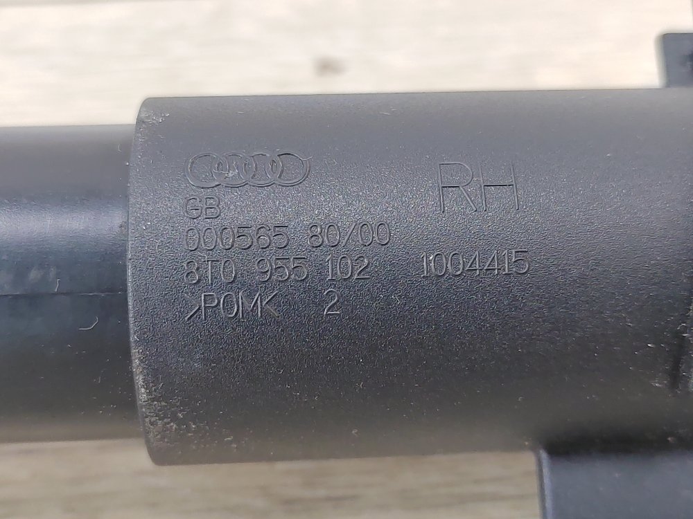 Форсунка омывателя фар, 1800 рублей, Москва