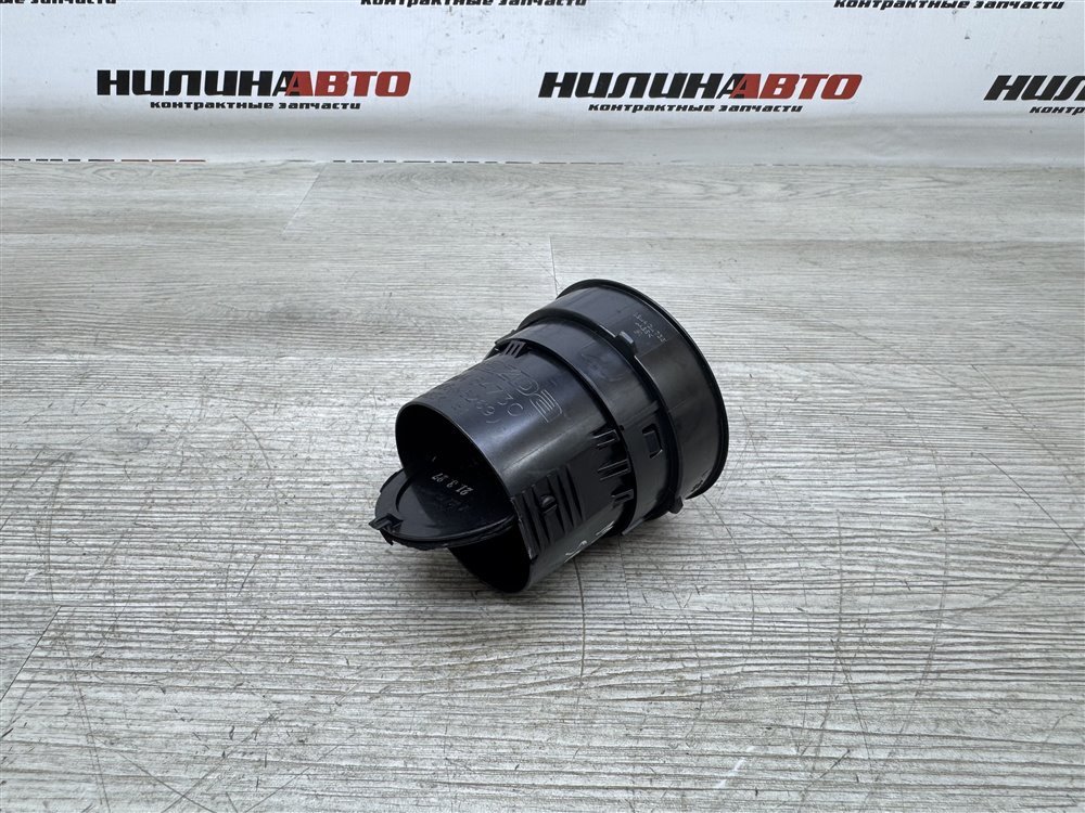 Дефлектор в торпедо, 1000 рублей, Севастополь