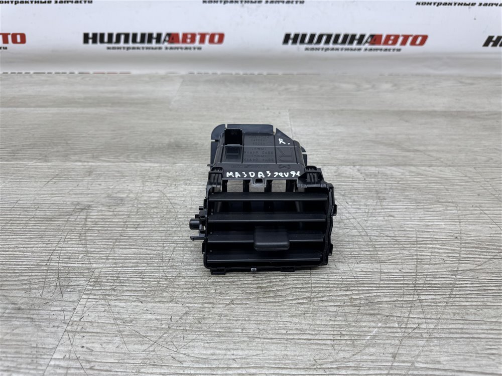 Дефлектор в торпедо центральный, 500 рублей, Севастополь