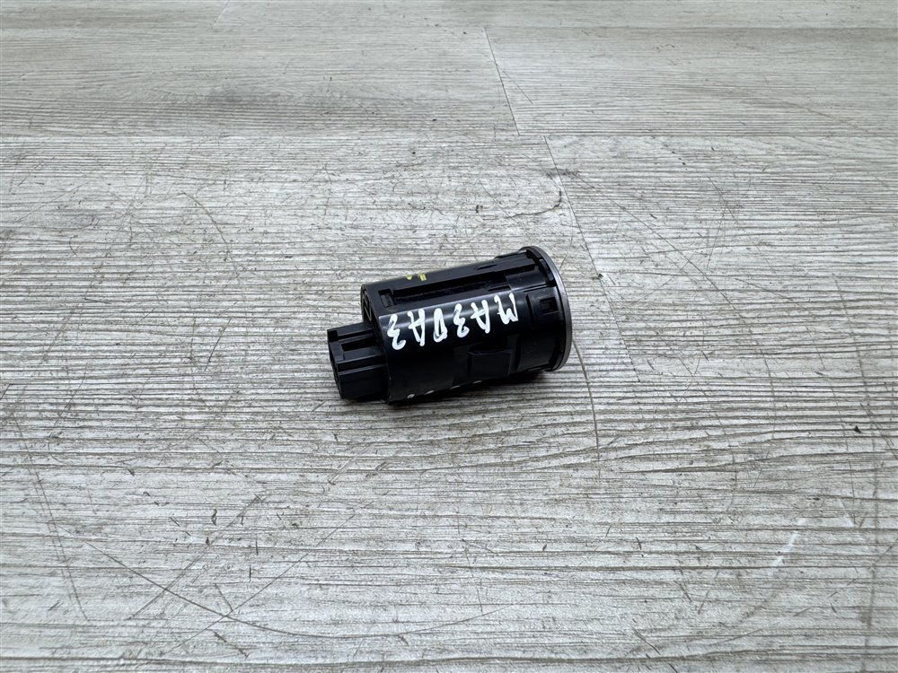 Кнопка старт-стоп, 500 рублей, Севастополь