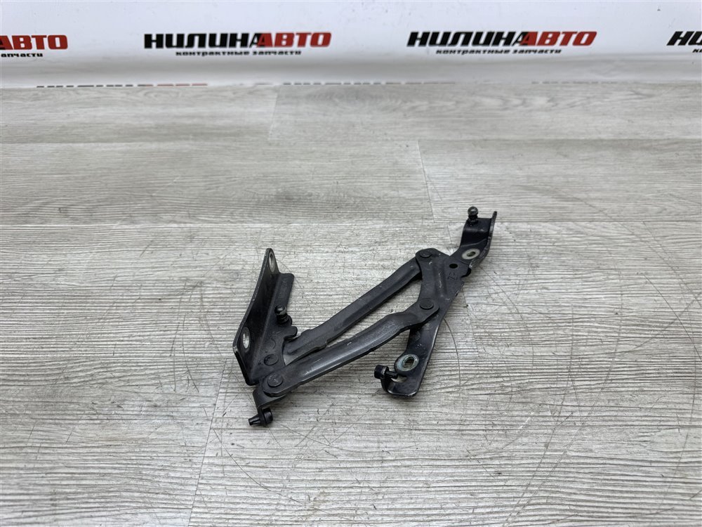 Петля крышки багажника, 1500 рублей, Севастополь