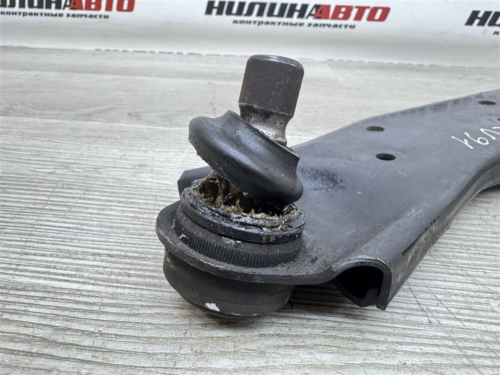 Рычаг передний нижний, 3000 рублей, Севастополь