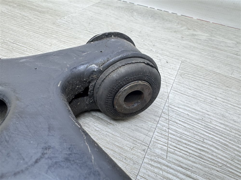 Рычаг передний нижний, 3000 рублей, Севастополь