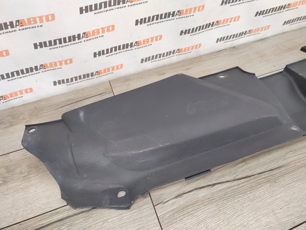 Накладка замка капота, 500 рублей, Москва