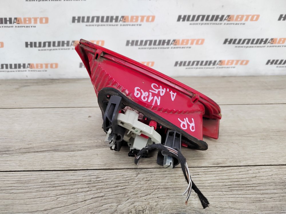 Фонарь в крышку багажника, 2000 рублей, Москва