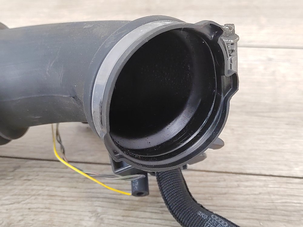 Патрубок воздушного фильтра, 1300 рублей, Москва