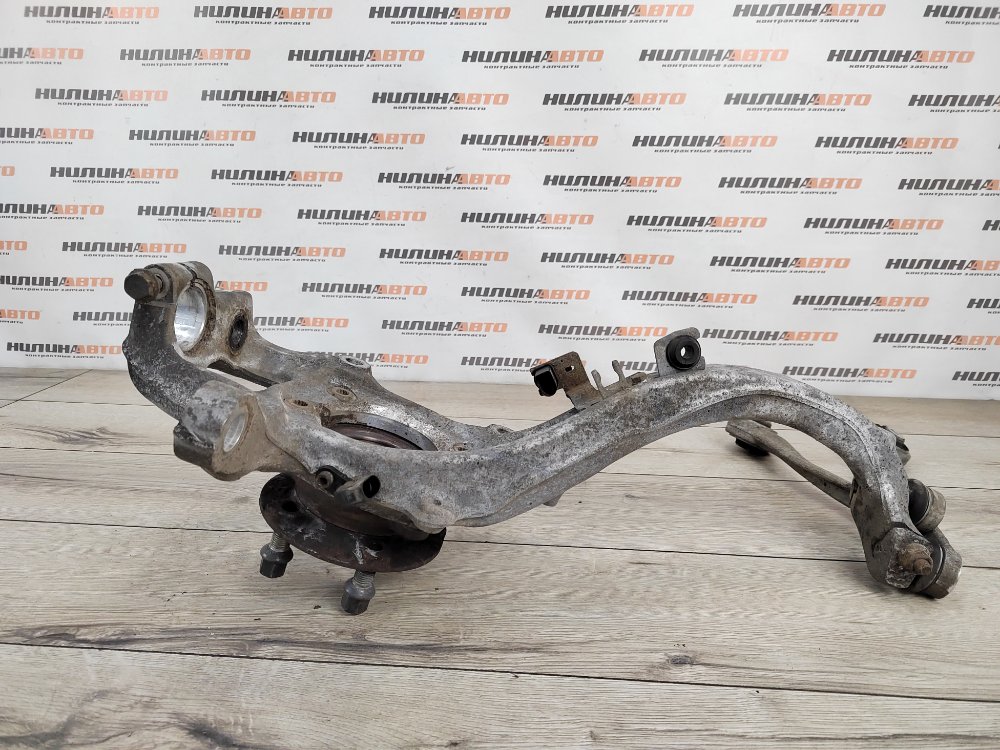 Кулак поворотный, 13500 рублей, Москва