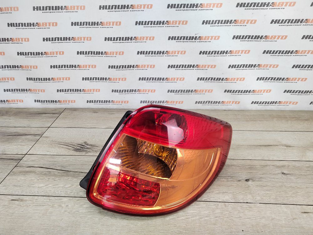 Фонарь в крыло, 7500 рублей, Москва