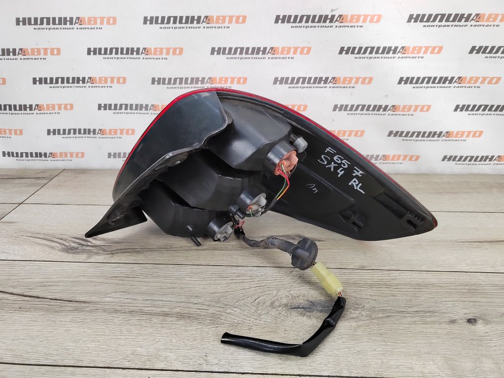 Фонарь в крыло, 3800 рублей, Москва