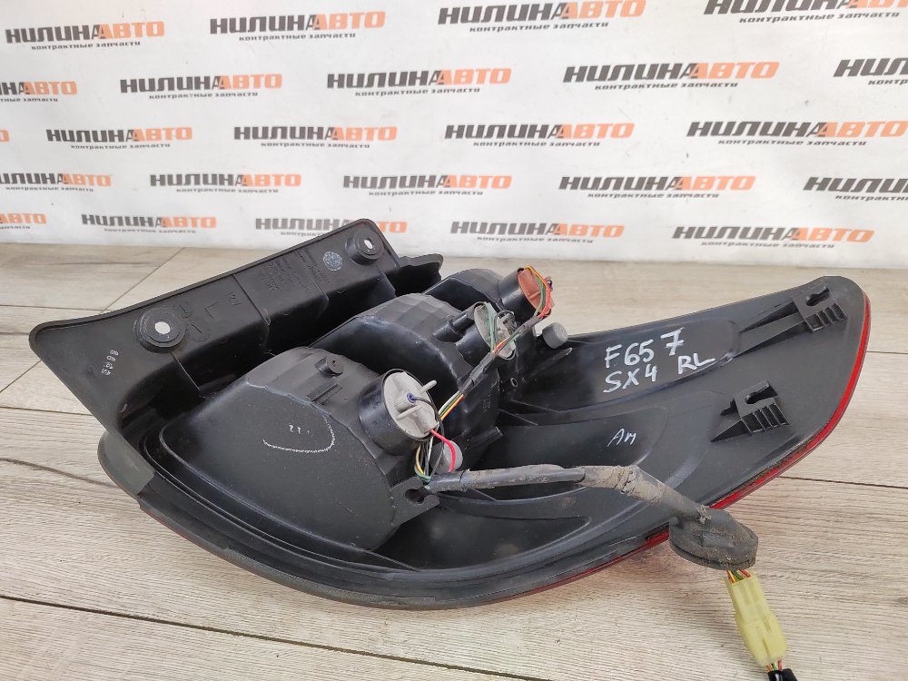 Фонарь в крыло, 3800 рублей, Москва