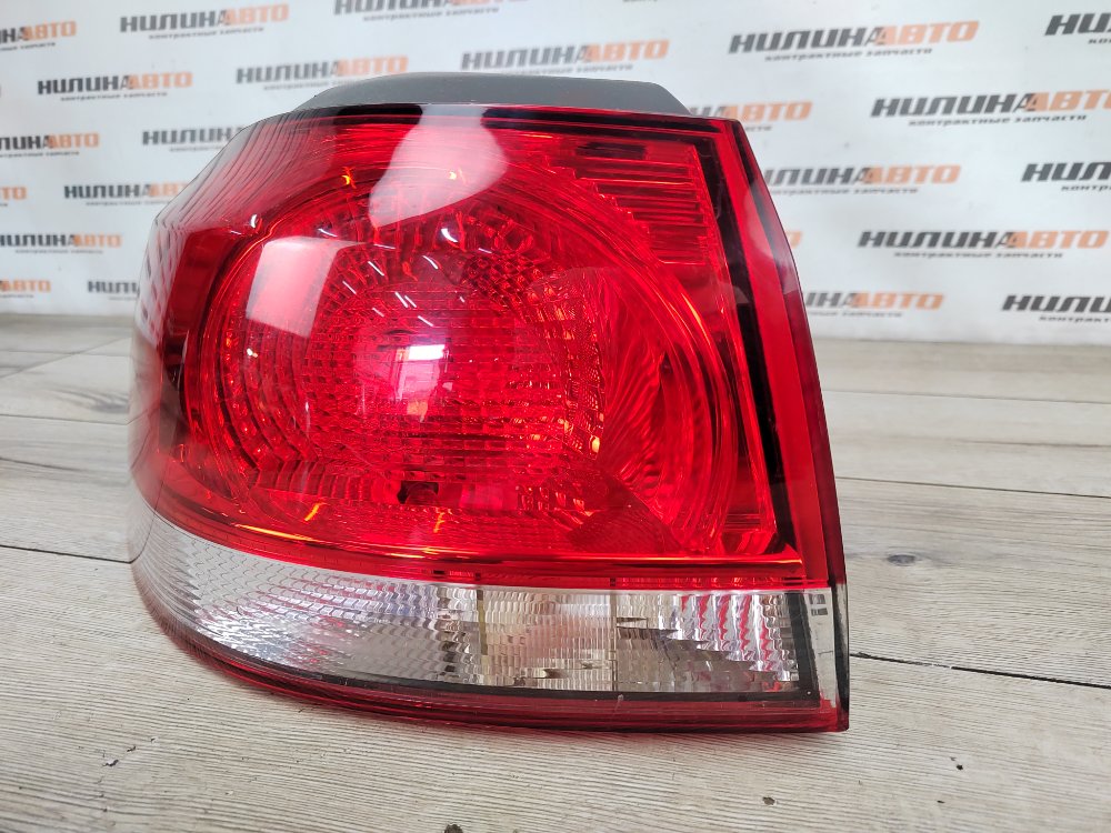 Фонарь в крыло, 5000 рублей, Москва